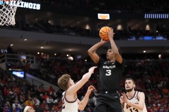 火箭队战绩攀升内部求调整，杜兰特呼吁公平待遇，乌度卡承诺均等机会