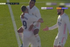 西甲联赛-巴塞罗那3-0大胜赫塔菲，弗里克战术显神威